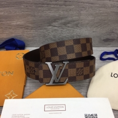 LOUIS VUITTON Belts